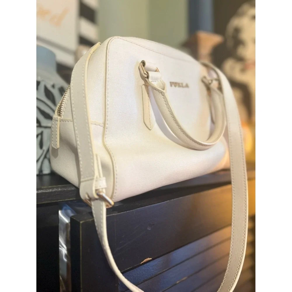 Furla‎ Cream Satchel with Gold Hardware